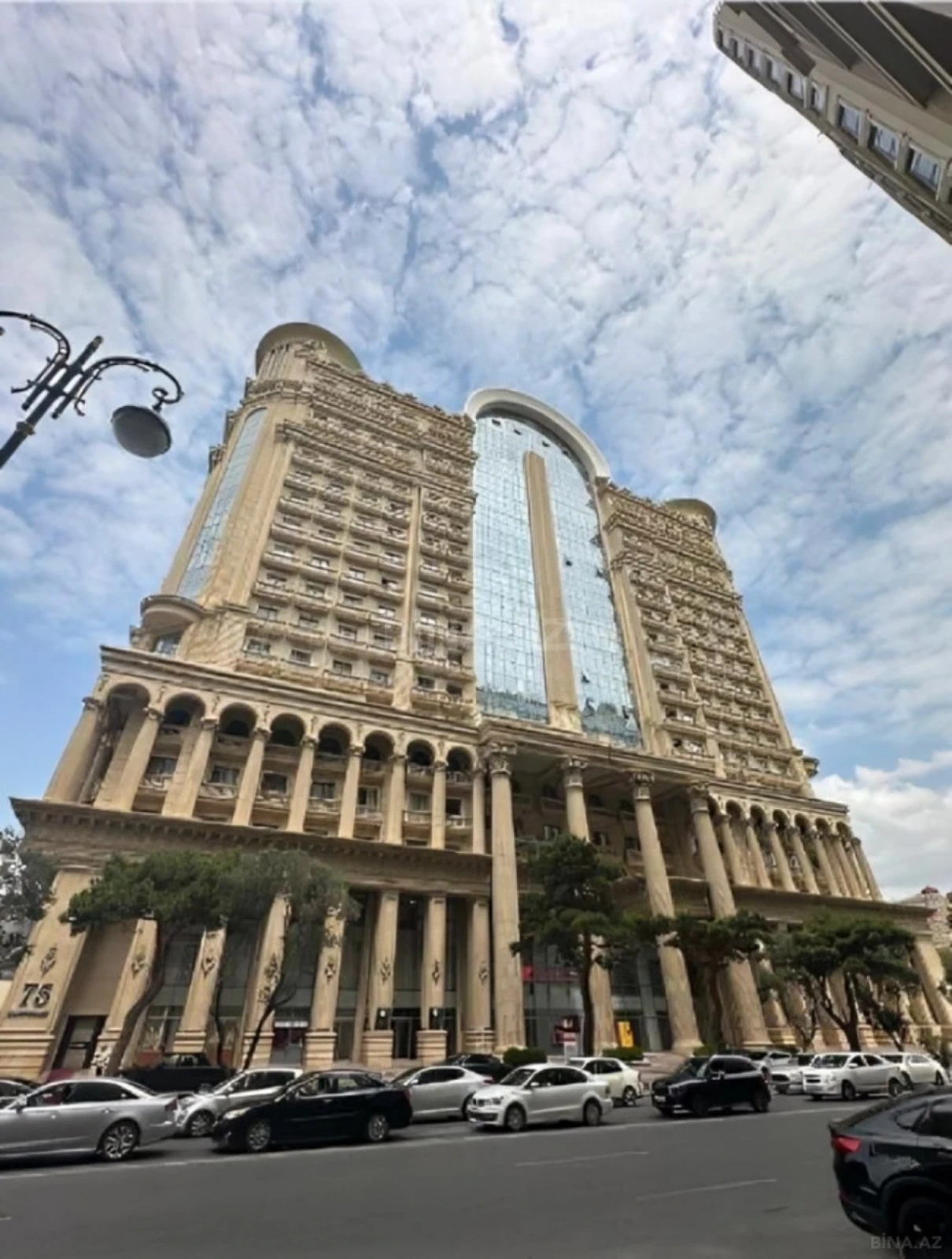 Kirayə verilir 3 otaqlı mənzil 120 m²