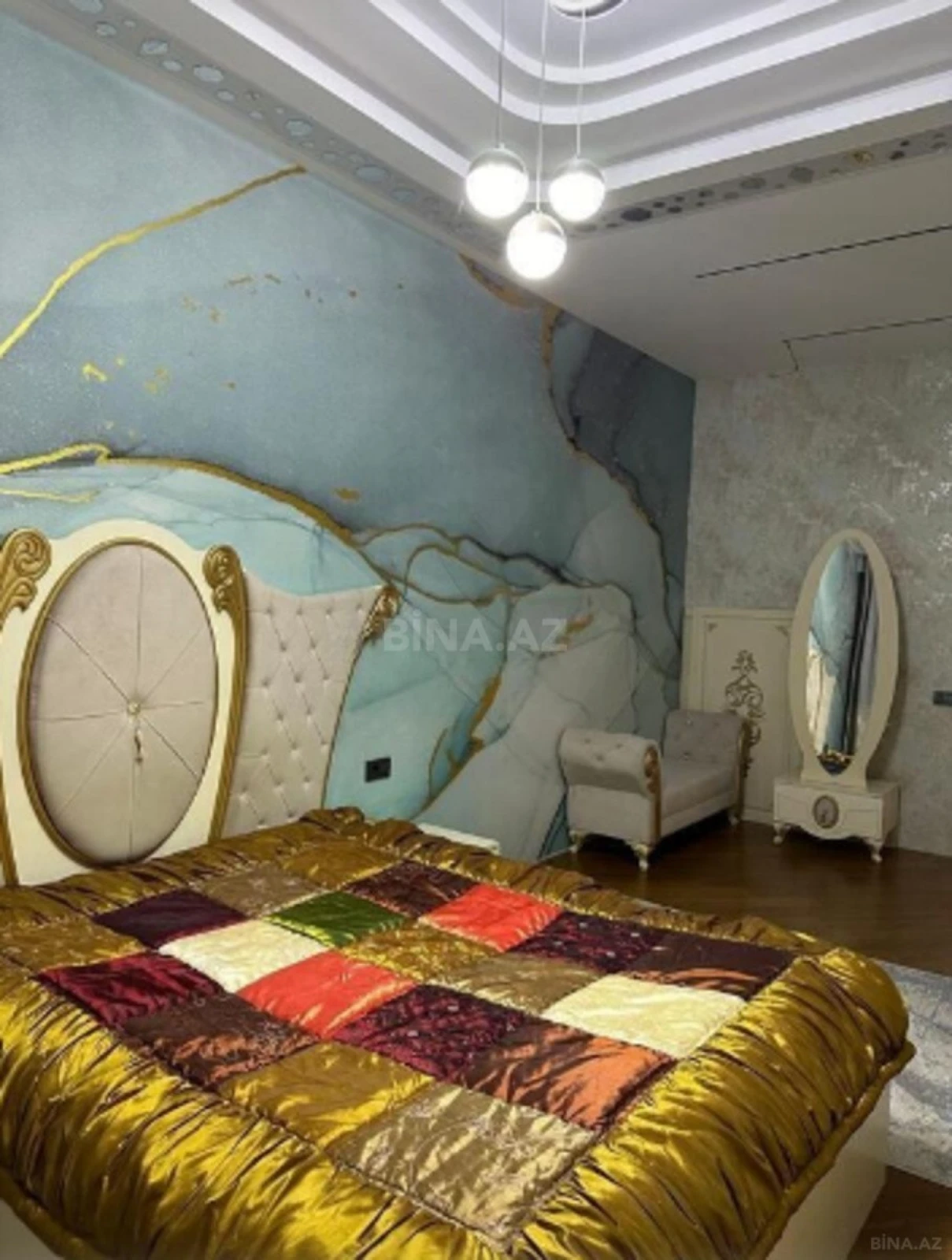 Kirayə verilir 3 otaqlı mənzil 120 m²