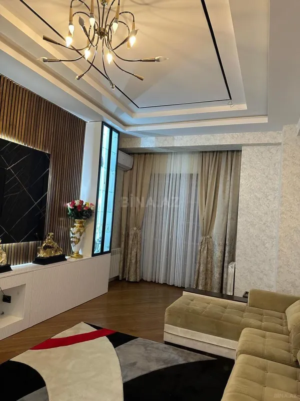 Kirayə verilir 3 otaqlı mənzil 120 m²