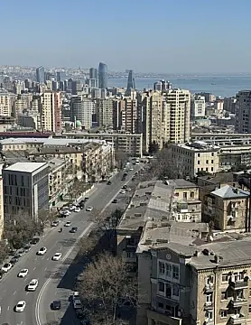 Kirayə verilir 3 otaqlı mənzil 120 m² — Bakı 3 otaq 120.00 m²