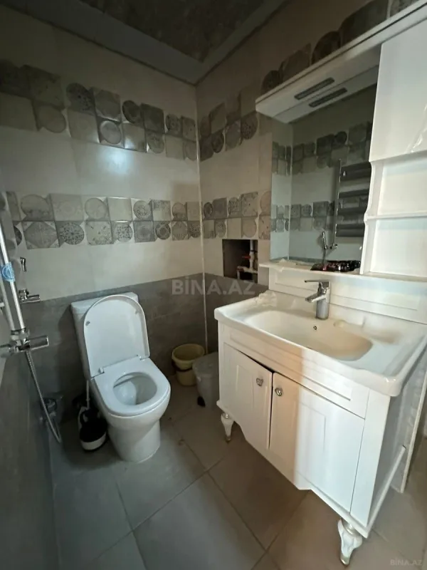 Satılır 2 otaqlı mənzil 88 m²