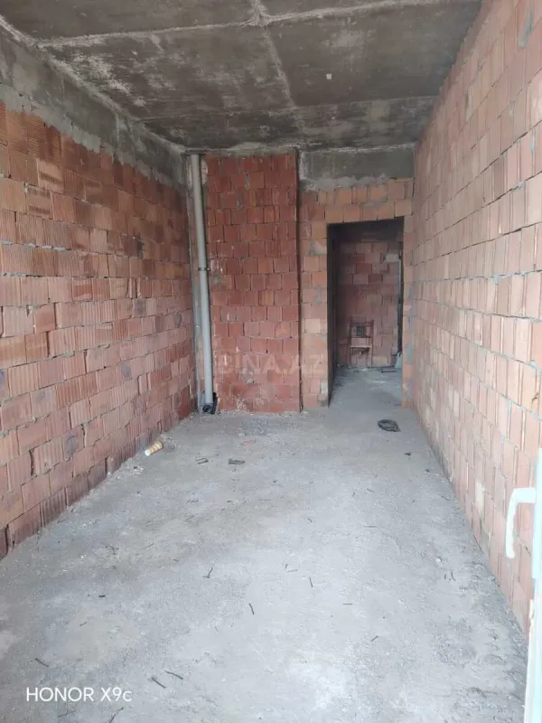 Satılır 3 otaqlı mənzil 75 m²