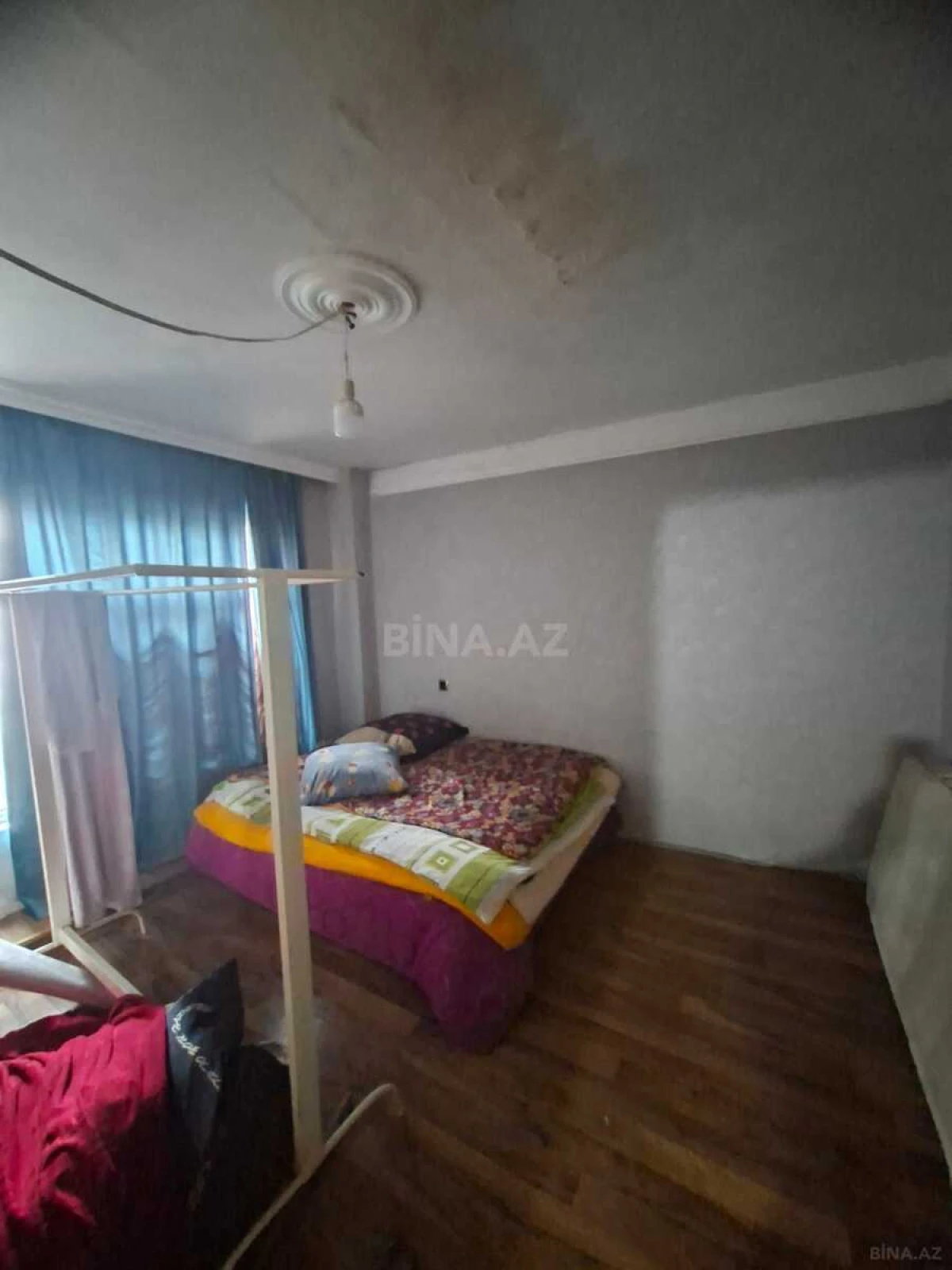 Satılır 2 otaqlı mənzil 66 m²