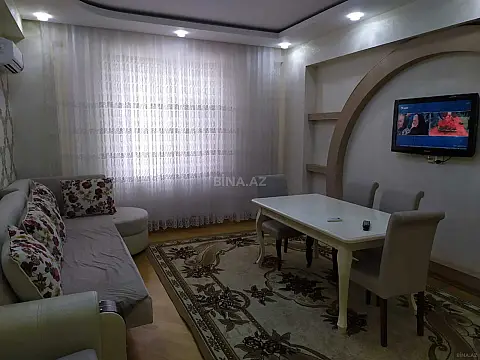 Kirayə verilir 2 otaqlı mənzil 80 m²