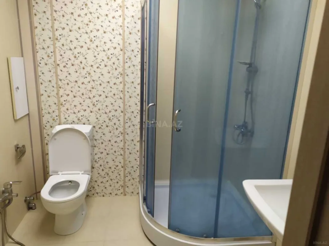 Kirayə verilir 2 otaqlı mənzil 80 m²