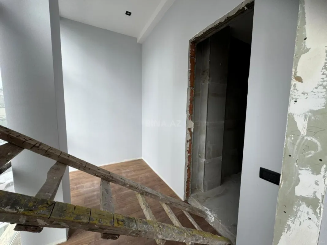 Kirayə verilir 5 otaqlı ofis 180 m²
