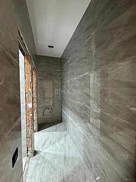 Kirayə verilir 5 otaqlı ofis 180 m²