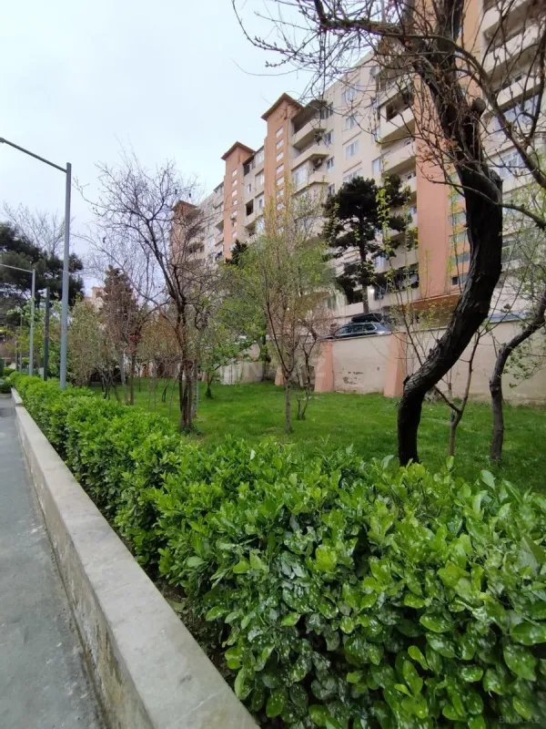 Satılır 1 otaqlı mənzil 35 m²