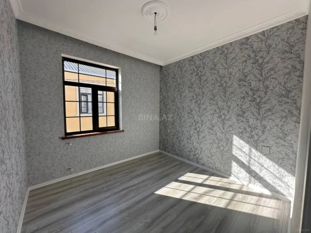 Satılır 4 otaqlı həyət evi 80 m²