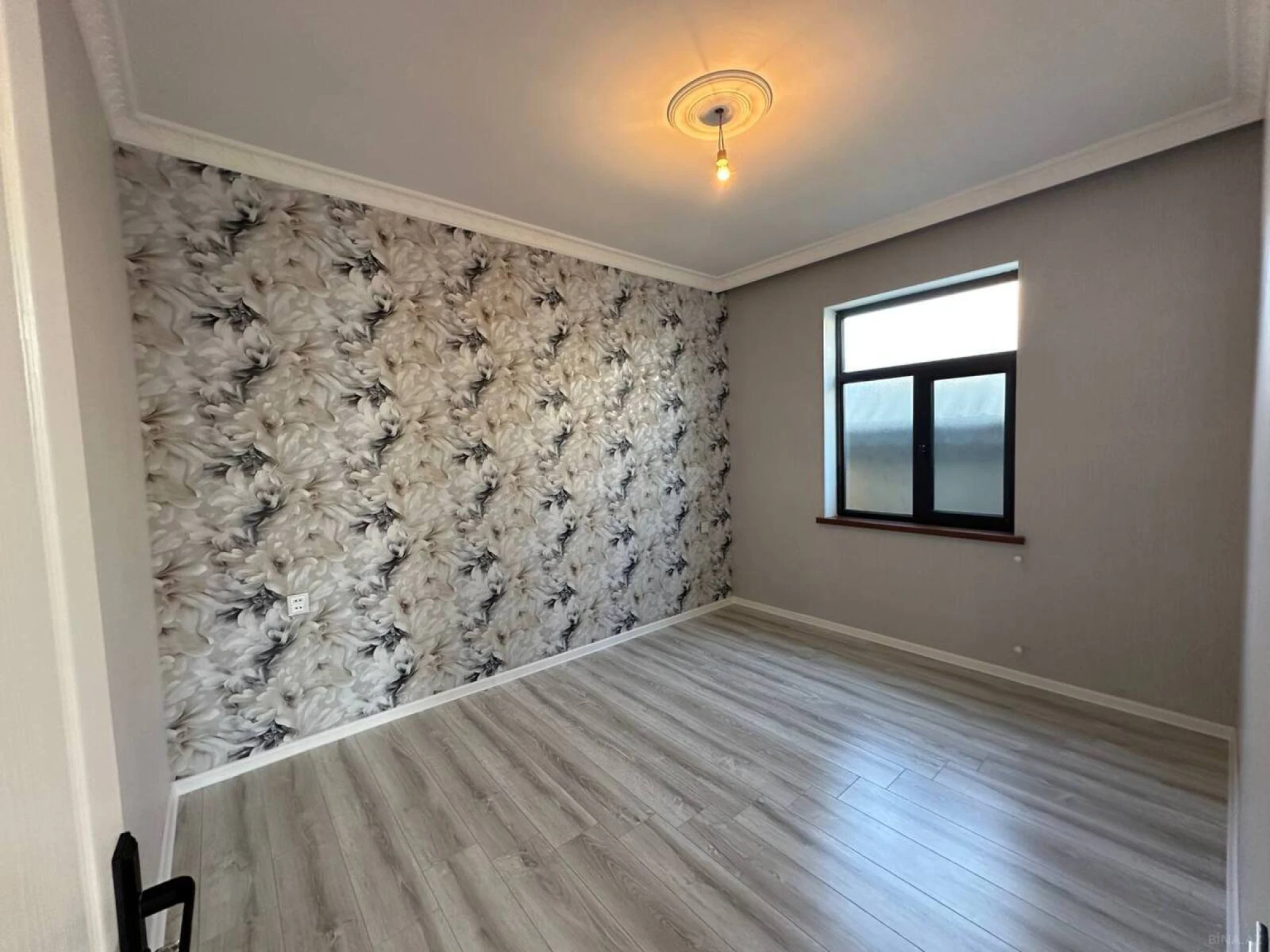 Satılır 4 otaqlı həyət evi 80 m²