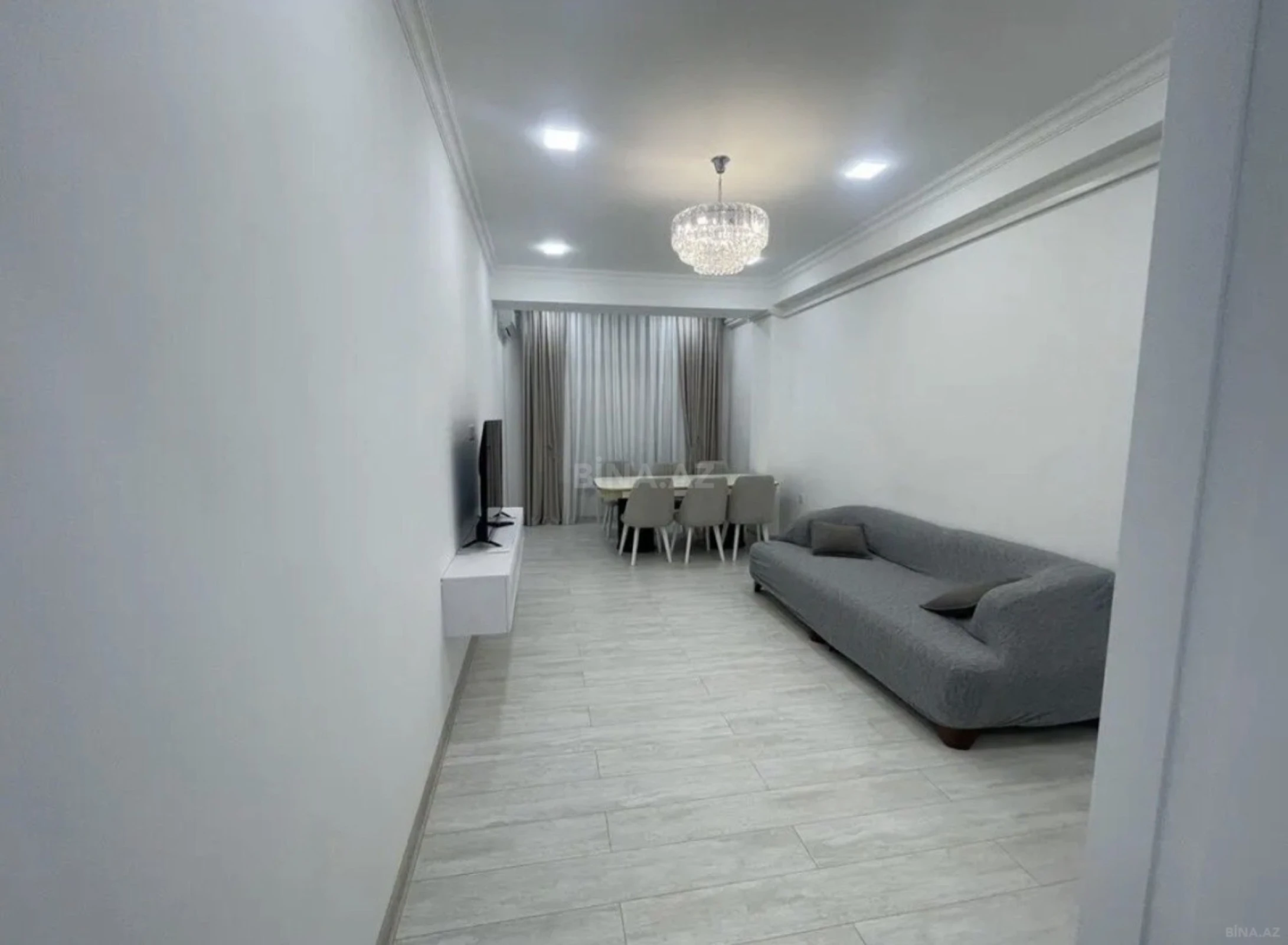 Kirayə verilir 2 otaqlı mənzil 60 m²