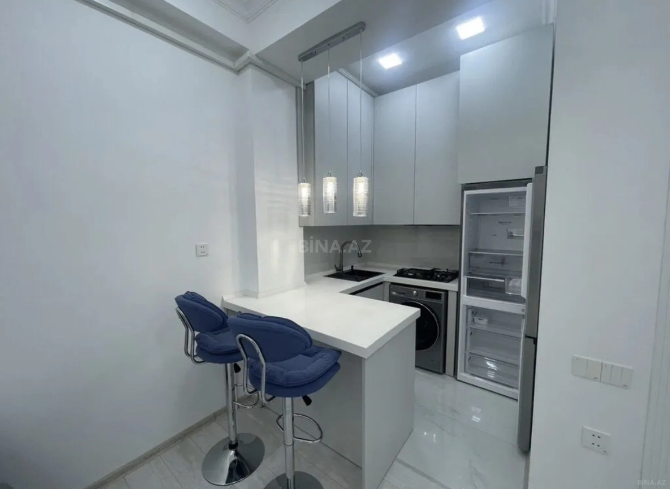 Kirayə verilir 2 otaqlı mənzil 60 m²
