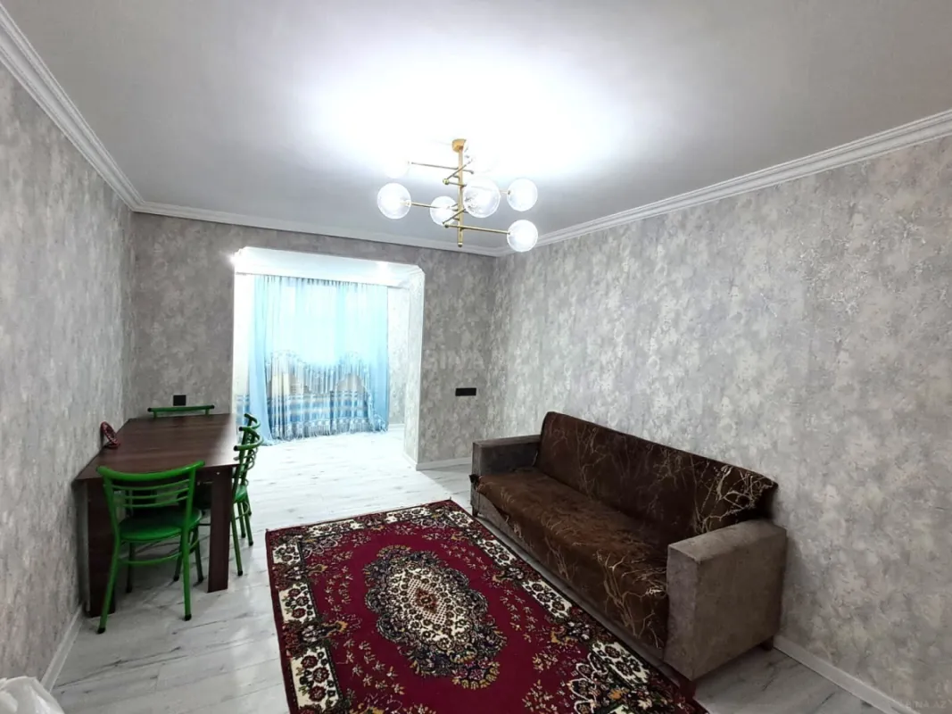 Kirayə verilir 2 otaqlı mənzil 60 m²