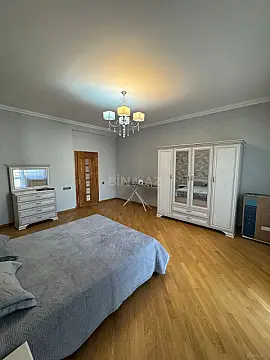 Kirayə verilir 3 otaqlı mənzil 140 m²