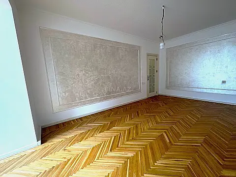 Satılır 3 otaqlı mənzil 75 m²