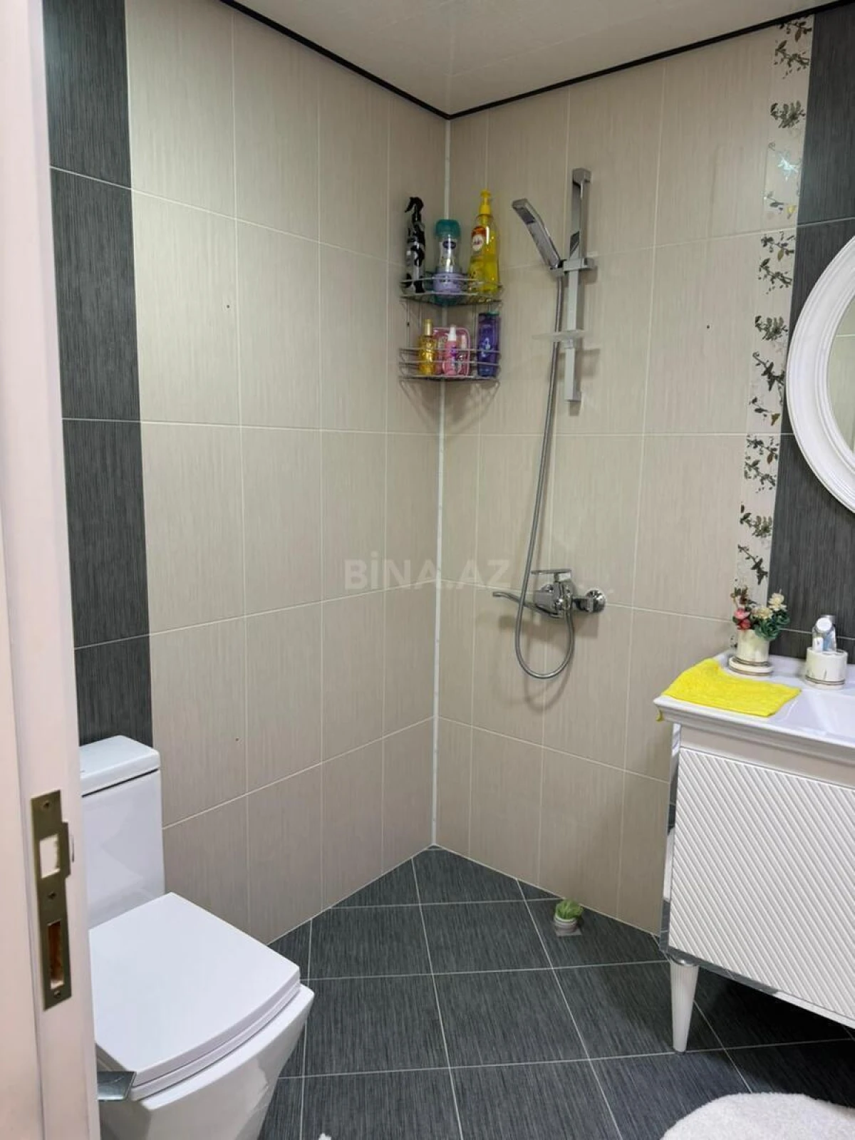Satılır 2 otaqlı mənzil 61.9 m²