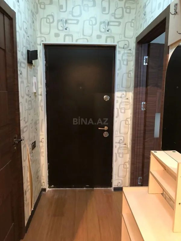 Satılır 1 otaqlı mənzil 42 m²