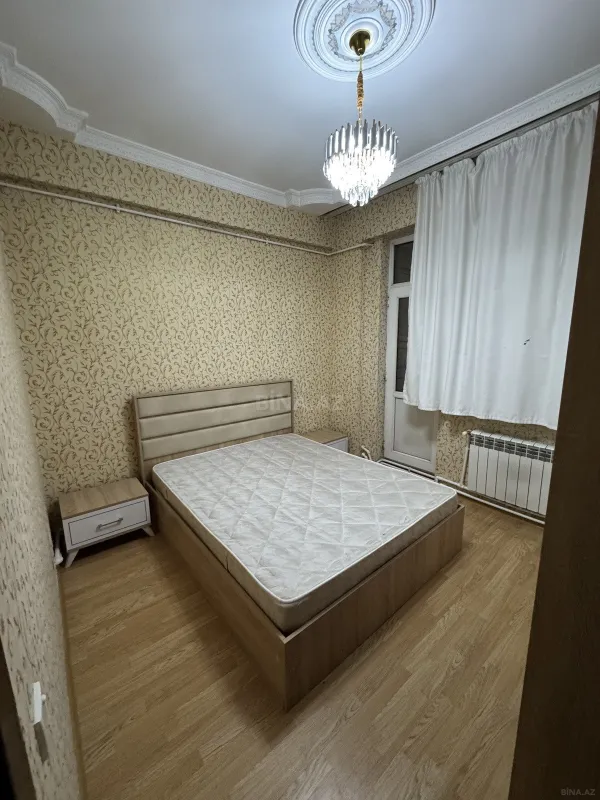 Satılır 2 otaqlı mənzil 70 m²