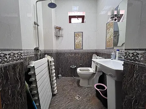 Kirayə verilir 2 otaqlı ofis 50 m²