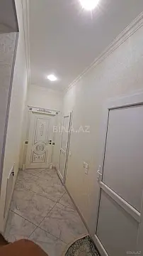 Satılır 3 otaqlı mənzil 133 m²