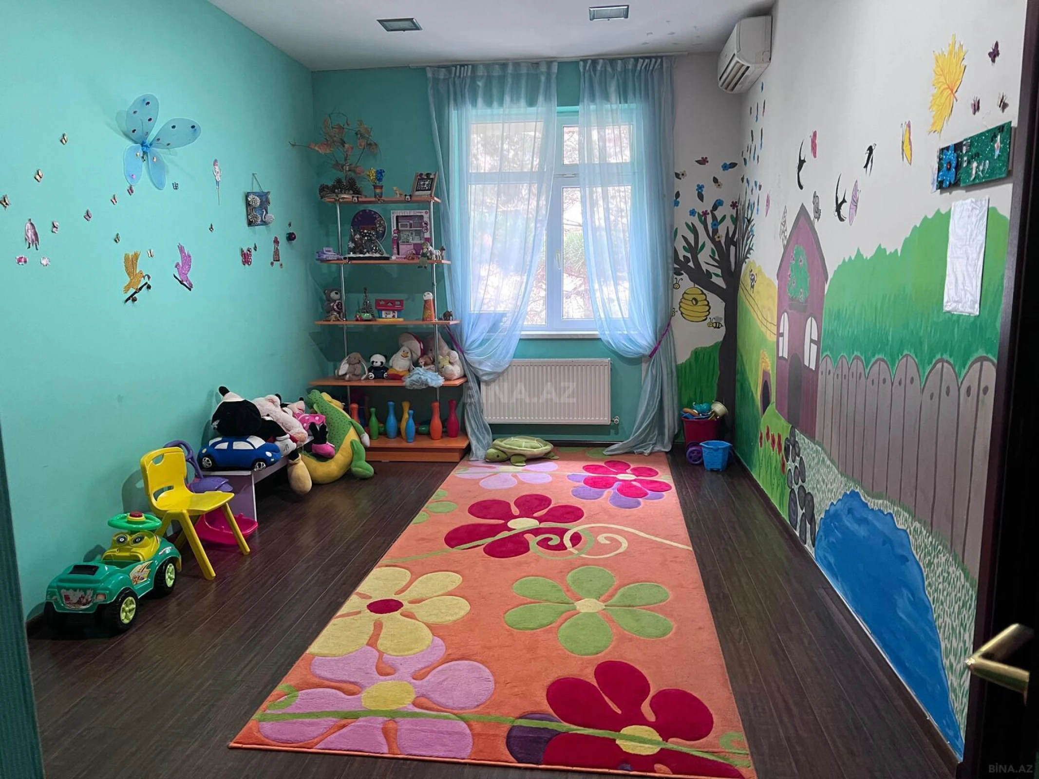 Kirayə verilir 10 otaqlı həyət evi 770 m²