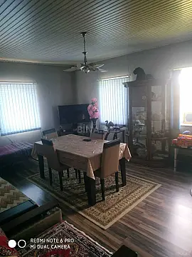 Satılır 3 otaqlı həyət evi 80 m²