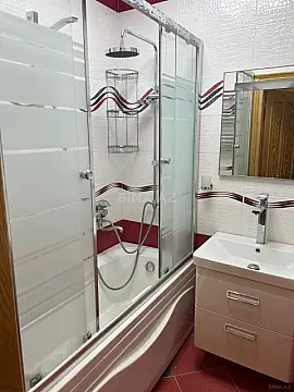 Kirayə verilir 2 otaqlı mənzil 52 m²