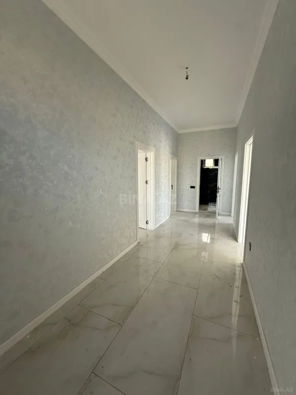 Satılır 3 otaqlı həyət evi 250 m²