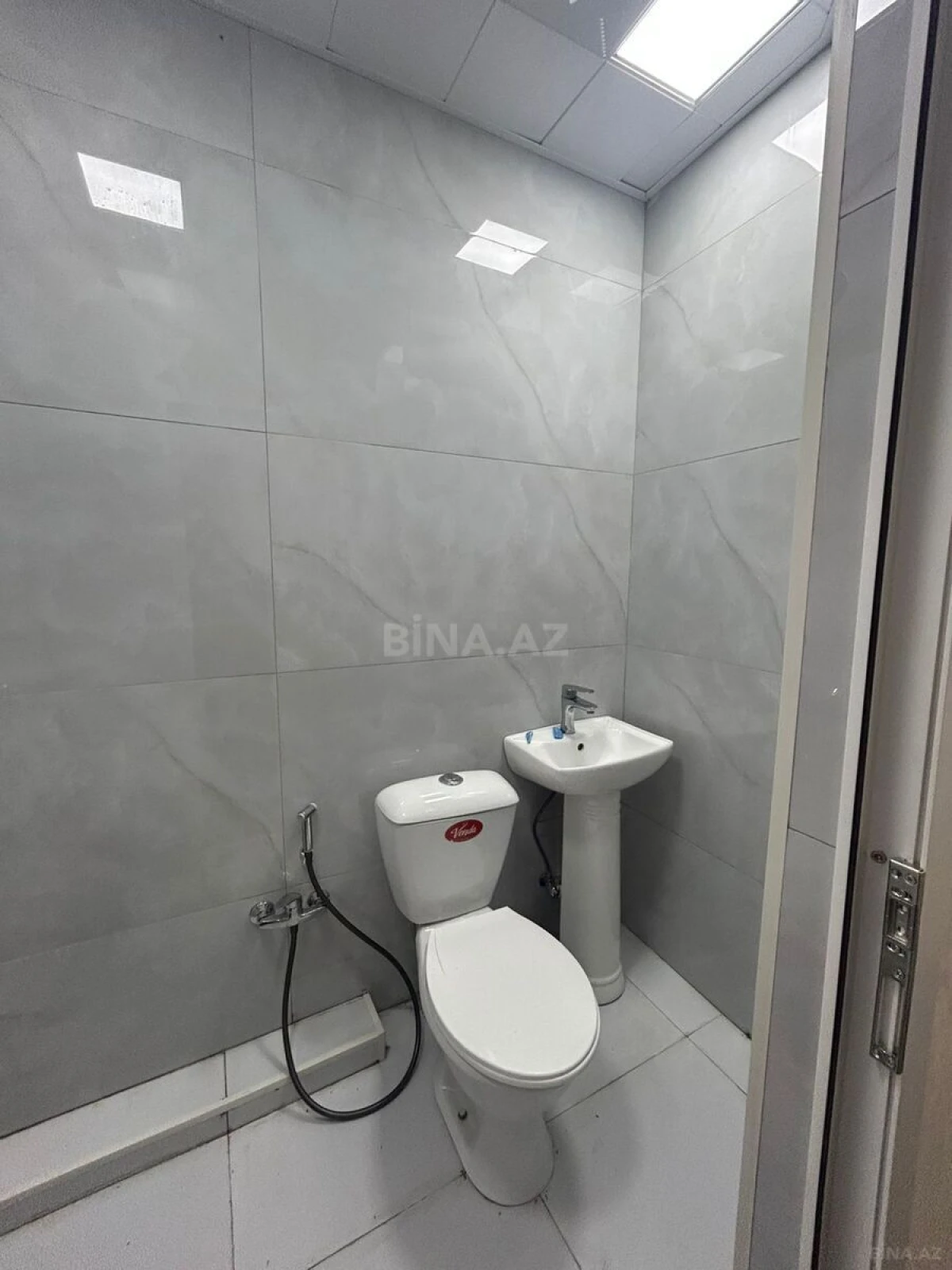 Satılır 2 otaqlı mənzil 35 m²