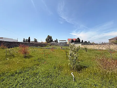 Satılır torpaq sahəsi 20 m²