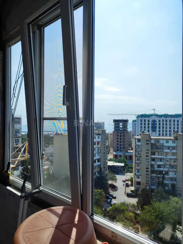 Satılır 3 otaqlı mənzil 82 m²