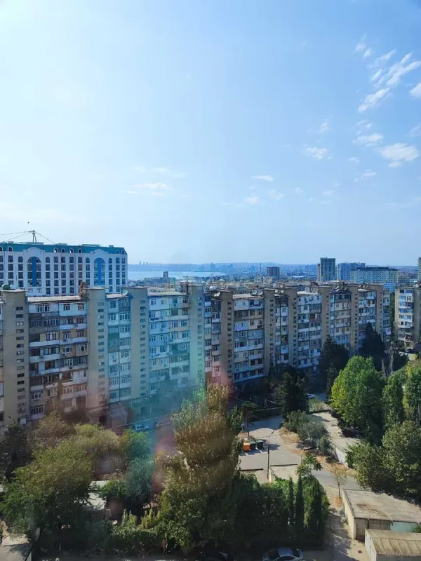 Satılır 3 otaqlı mənzil 82 m²