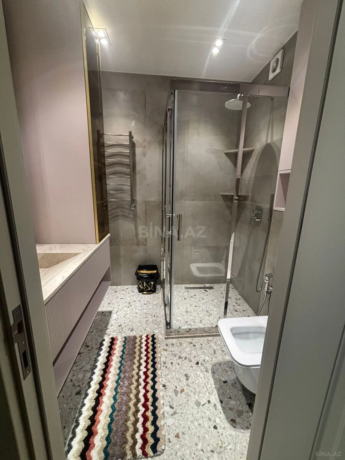 Kirayə verilir 3 otaqlı mənzil 110 m²