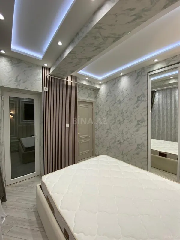 Satılır 2 otaqlı mənzil 63 m²
