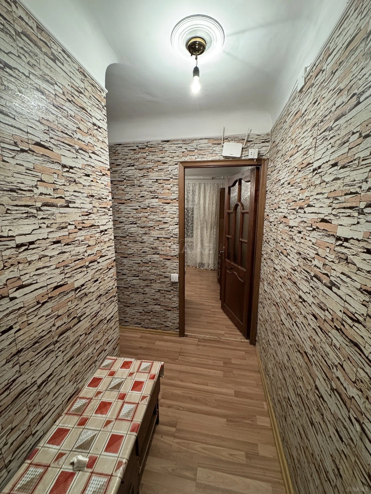 Kirayə verilir 2 otaqlı mənzil 40 m²