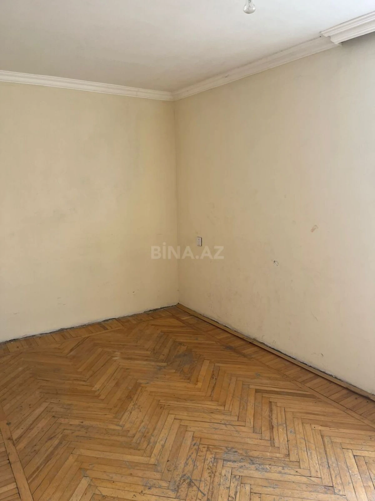 Satılır 2 otaqlı mənzil 45 m²