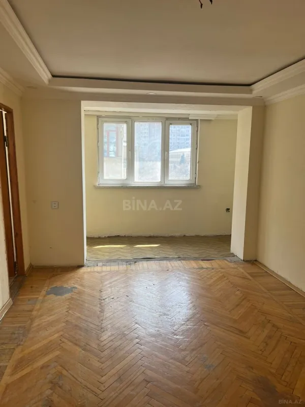 Satılır 2 otaqlı mənzil 45 m²