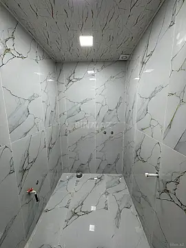 Satılır 2 otaqlı mənzil 44 m²