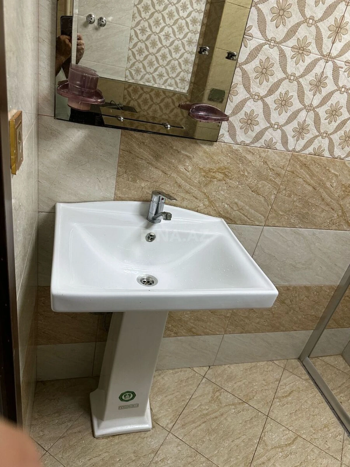 Kirayə verilir 3 otaqlı mənzil 95 m²