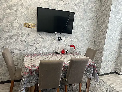 Kirayə verilir 3 otaqlı mənzil 95 m²
