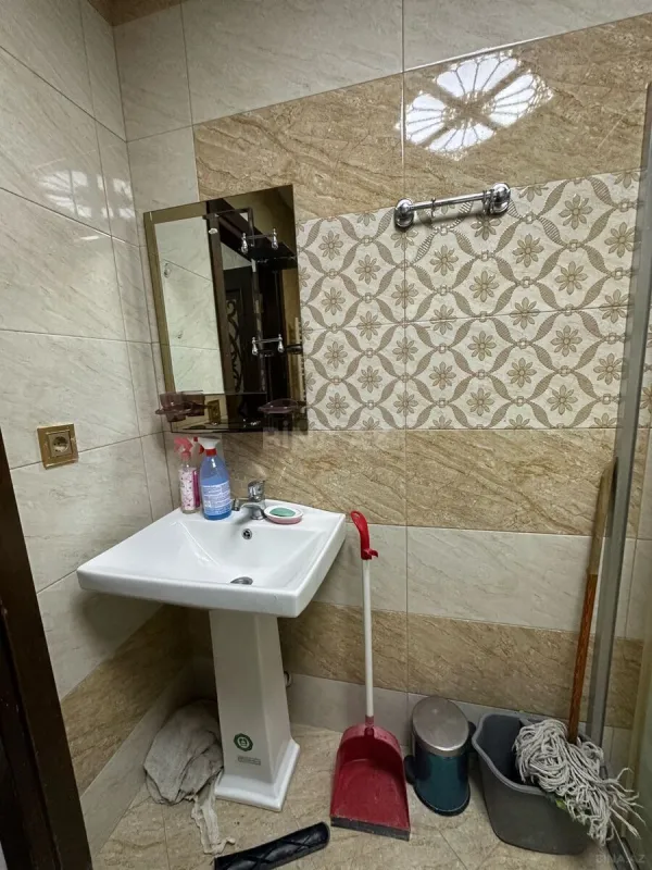 Kirayə verilir 3 otaqlı mənzil 95 m²