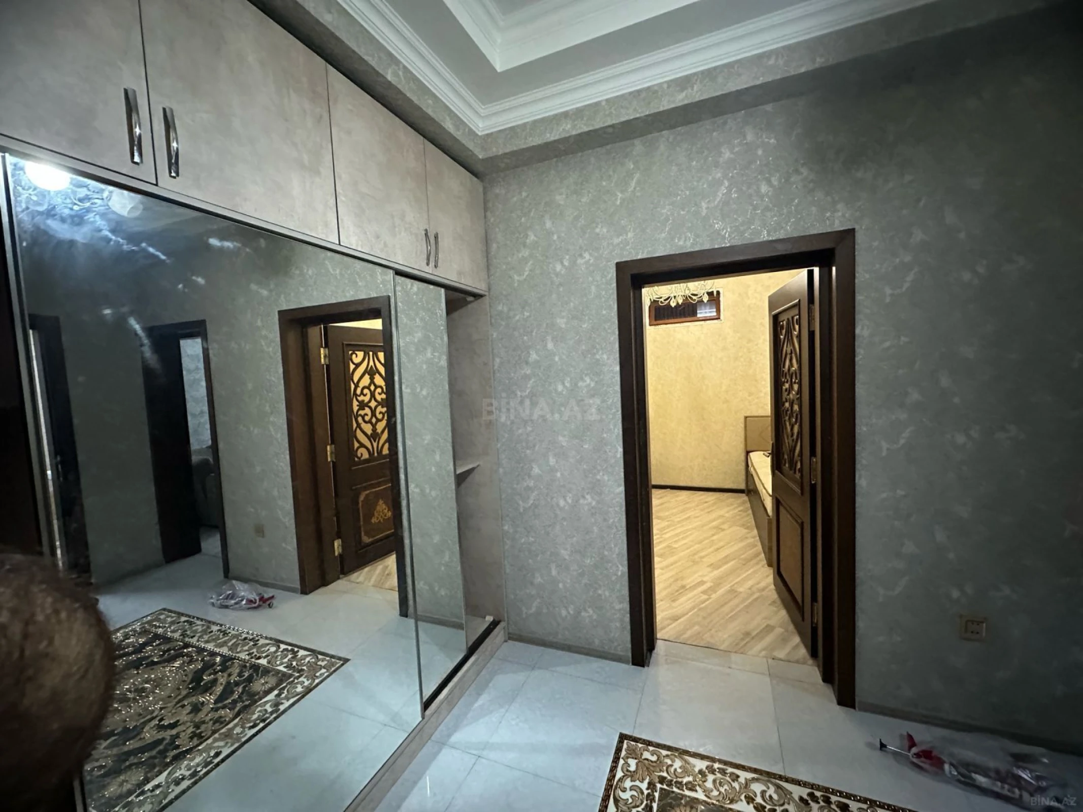Kirayə verilir 3 otaqlı mənzil 95 m²