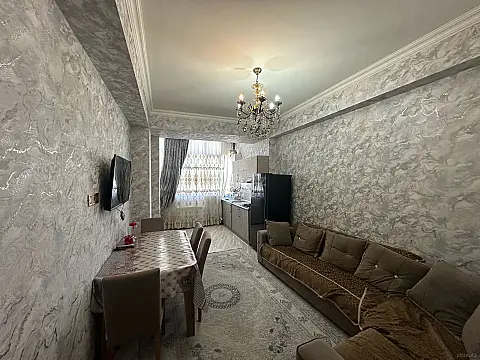 Kirayə verilir 3 otaqlı mənzil 95 m²