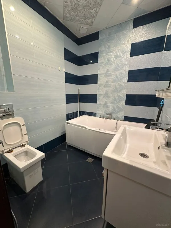 Kirayə verilir 4 otaqlı mənzil 150 m²
