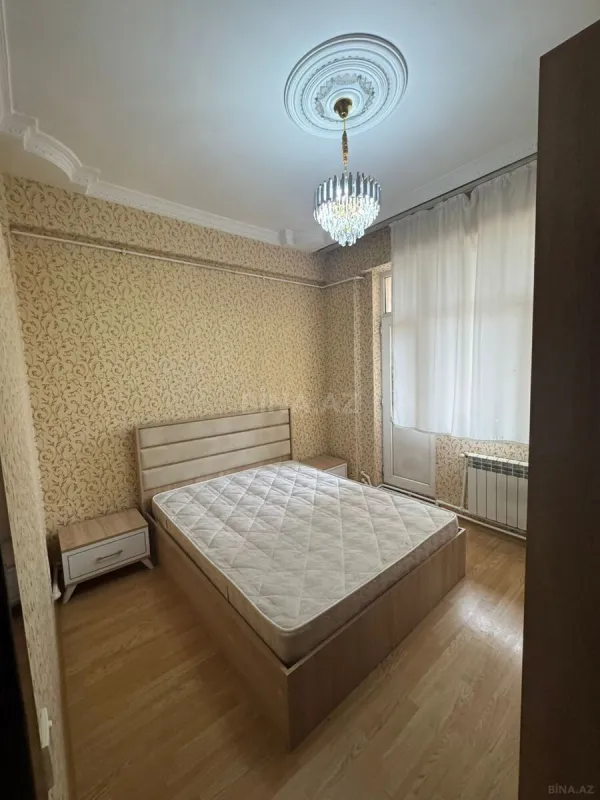 Satılır 2 otaqlı mənzil 70 m²