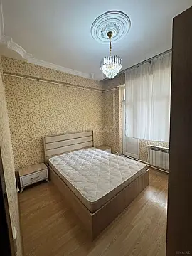 Satılır 2 otaqlı mənzil 70 m²