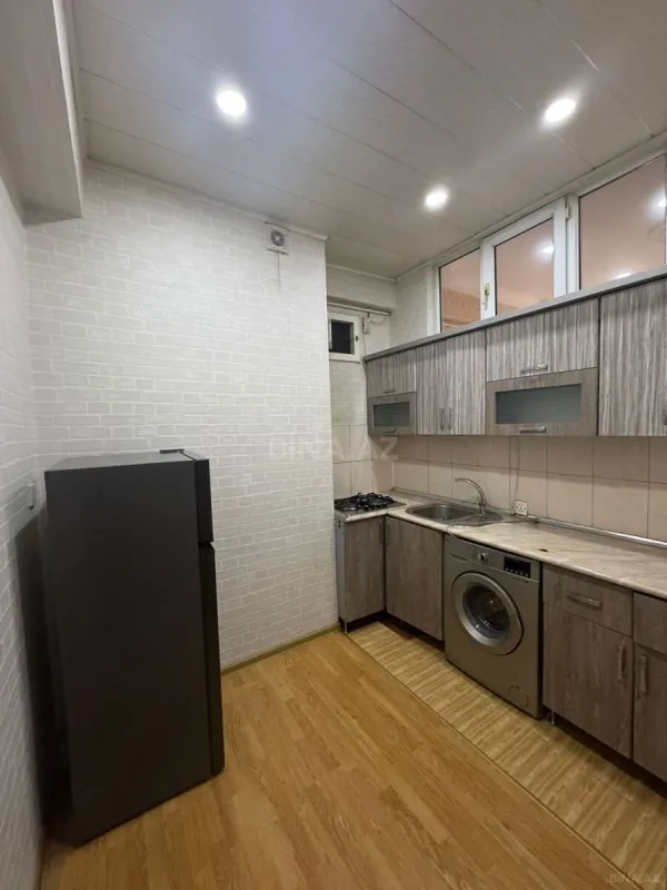 Satılır 2 otaqlı mənzil 70 m²