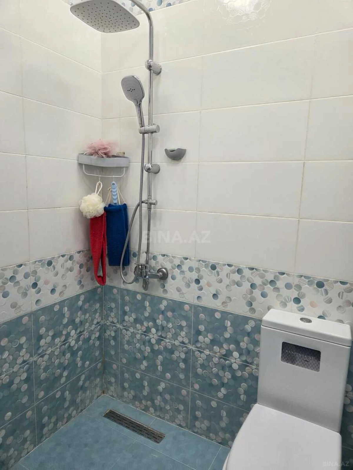 Satılır 2 otaqlı mənzil 69 m²