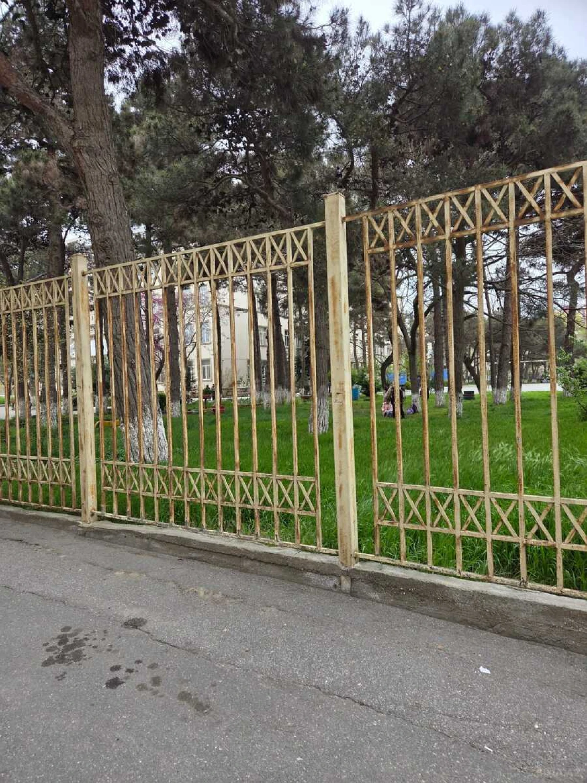 Satılır 2 otaqlı mənzil 69 m²