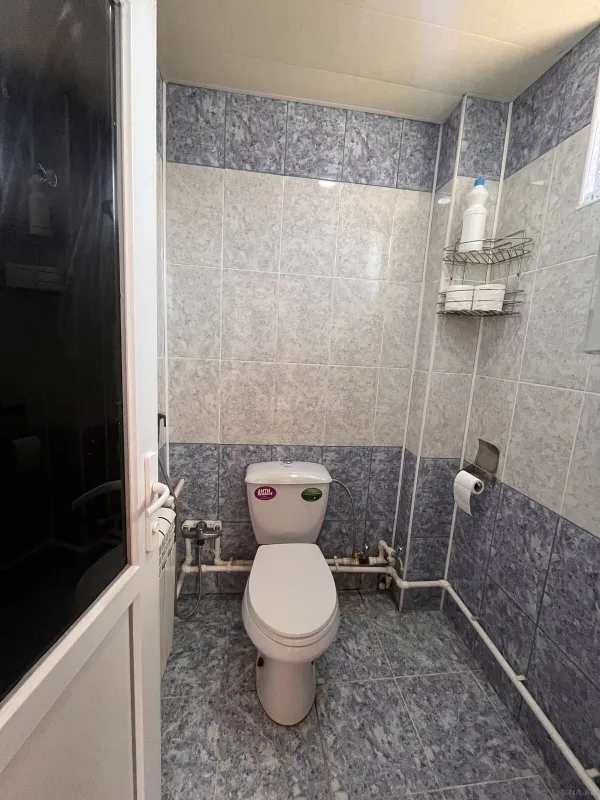 Satılır 6 otaqlı həyət evi 230 m²